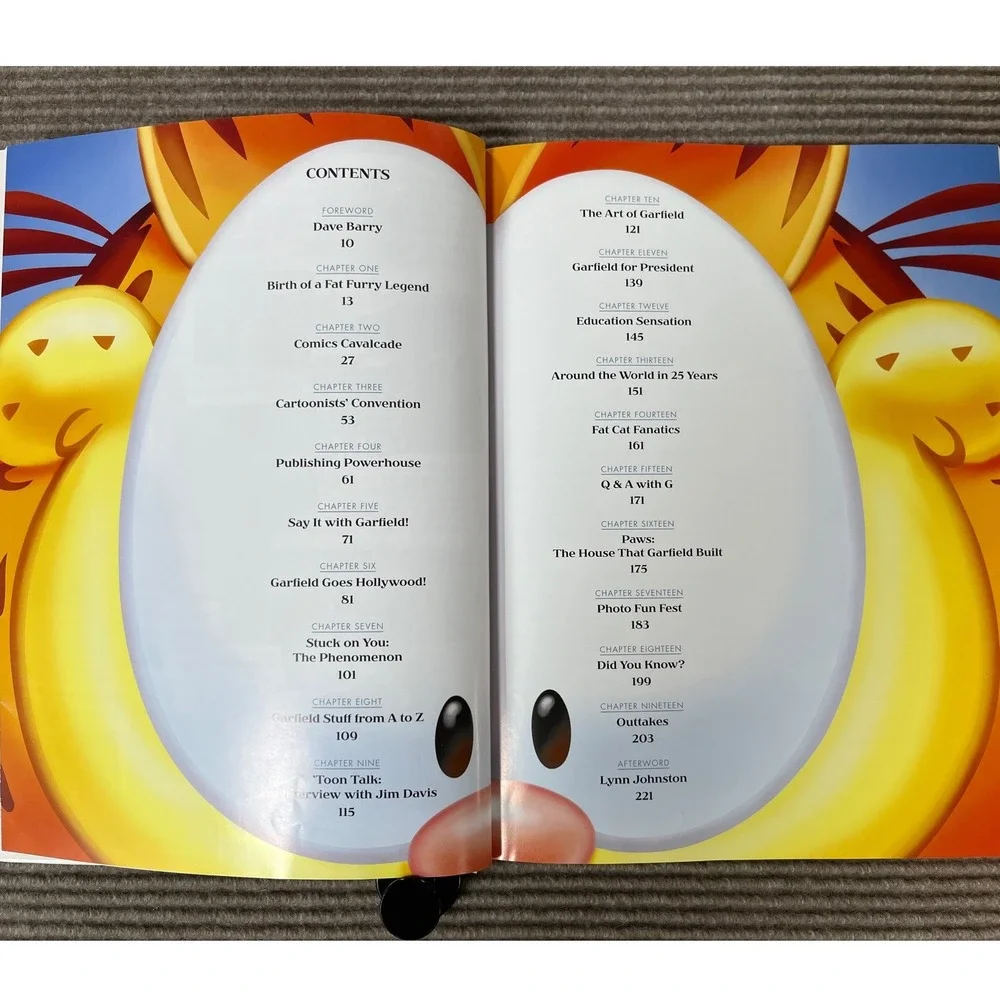 Garfield at 25 In Dog Years I'd Be Dead Hardcover Jim Davis 25th Anniversary